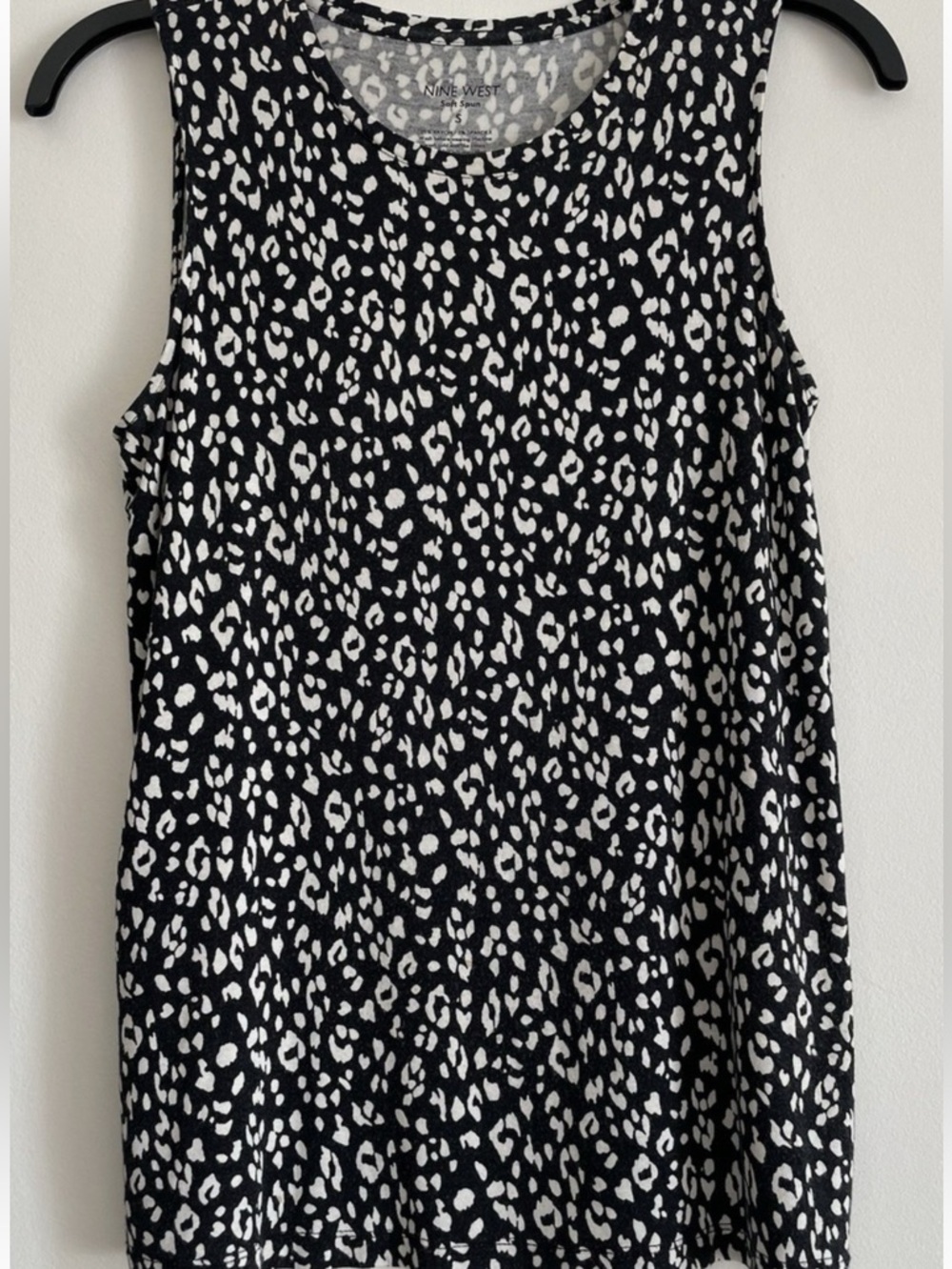 Nine West Soft Spun V Neck Sleeveless Top Size L NWOT